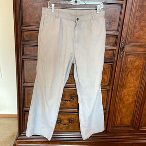 Patagonia woman’s khaki pants